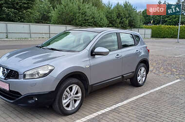 Позашляховик / Кросовер Nissan Qashqai 2011 в Луцьку