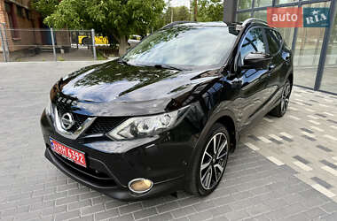Внедорожник / Кроссовер Nissan Qashqai 2014 в Полтаве