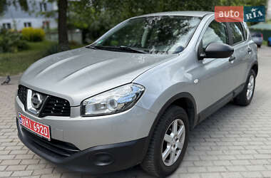 Позашляховик / Кросовер Nissan Qashqai 2011 в Рівному