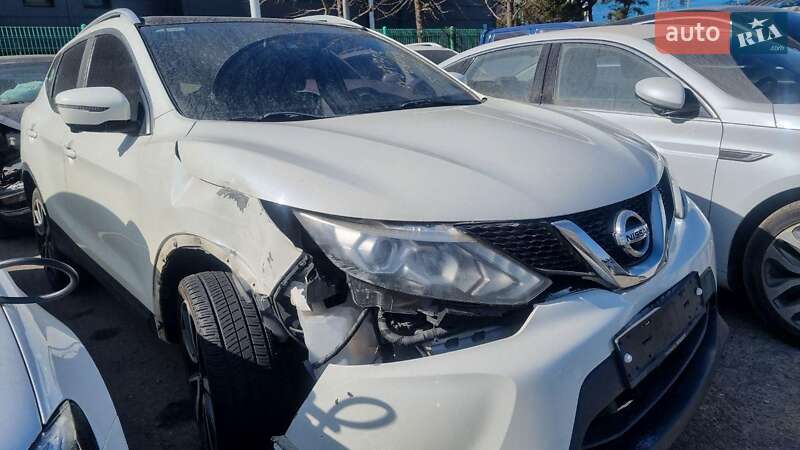 Nissan Qashqai 2015