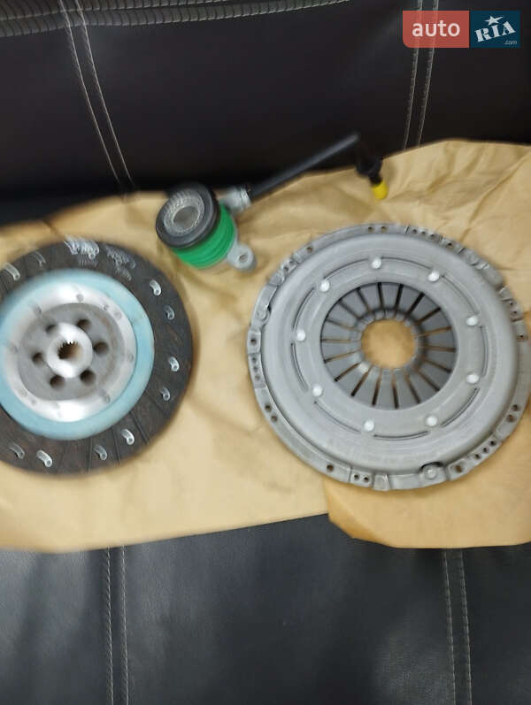 Внедорожник / Кроссовер Nissan Qashqai 2011 в Ивано-Франковске