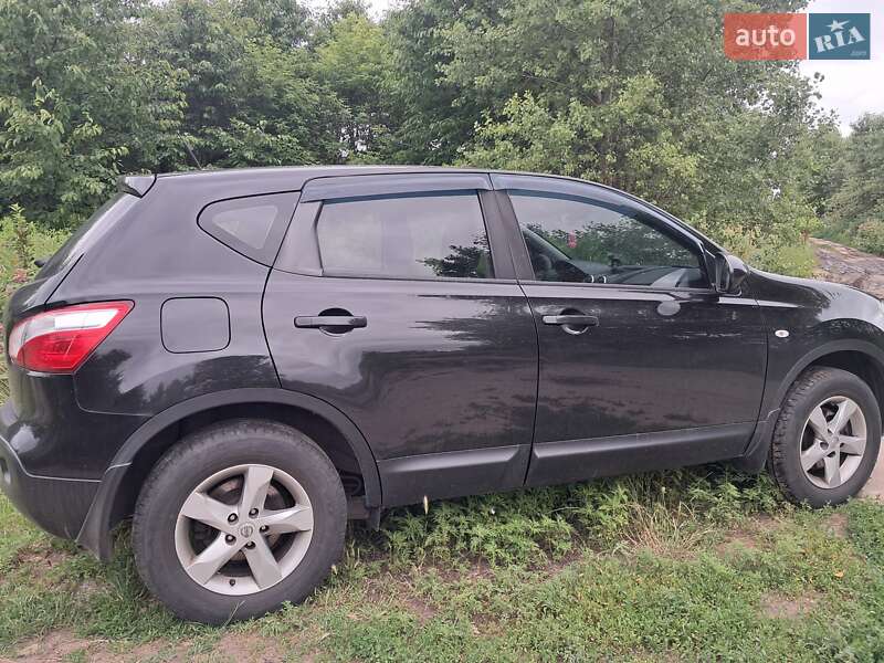 Внедорожник / Кроссовер Nissan Qashqai 2011 в Киеве