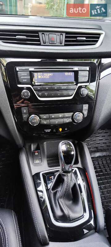 Позашляховик / Кросовер Nissan Qashqai 2019 в Києві