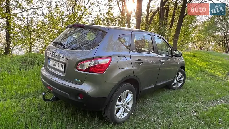 Nissan Qashqai 2012 VIN SJNFEAJ10U2697264 фото оголошення 3 з 46