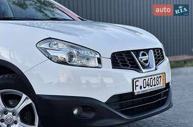 Позашляховик / Кросовер Nissan Qashqai 2013 в 