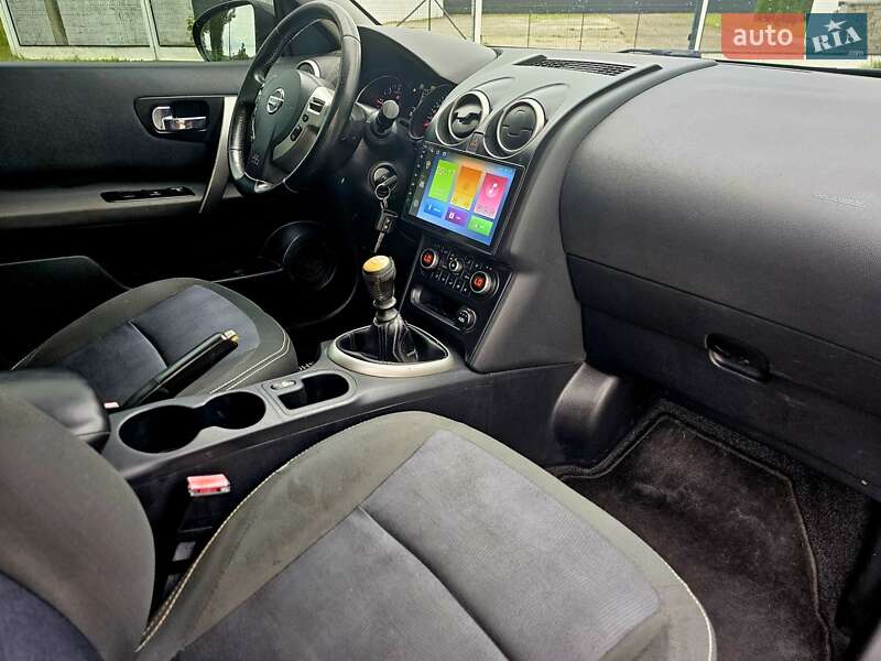 Позашляховик / Кросовер Nissan Qashqai 2011 в Самборі