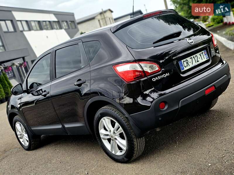 Позашляховик / Кросовер Nissan Qashqai 2011 в Самборі