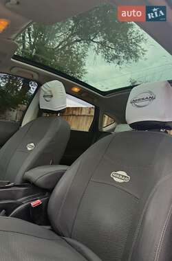 Позашляховик / Кросовер Nissan Qashqai 2012 в 