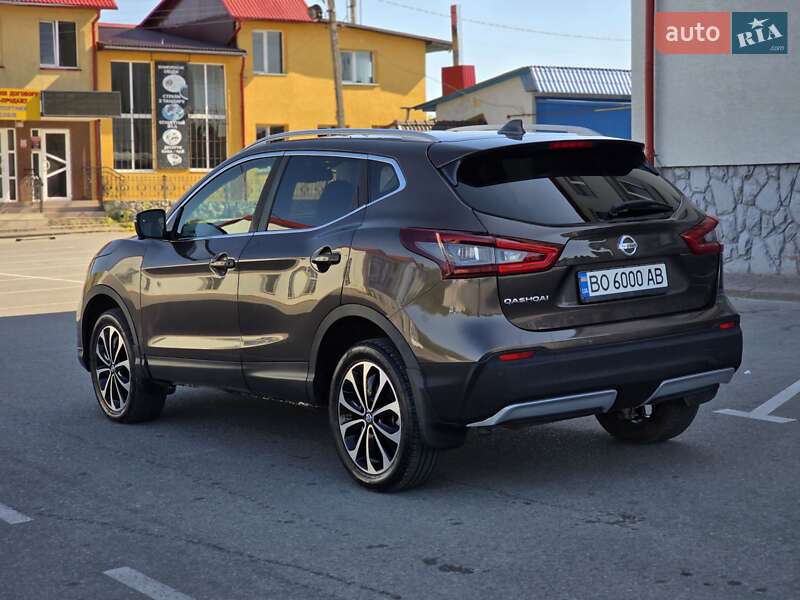 Позашляховик / Кросовер Nissan Qashqai 2020 в Тернополі