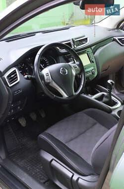 Позашляховик / Кросовер Nissan Qashqai 2015 в Снятині