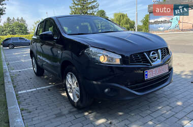 Внедорожник / Кроссовер Nissan Qashqai 2010 в Луцке