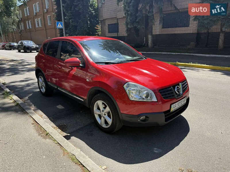 Позашляховик / Кросовер Nissan Qashqai 2008 в Києві