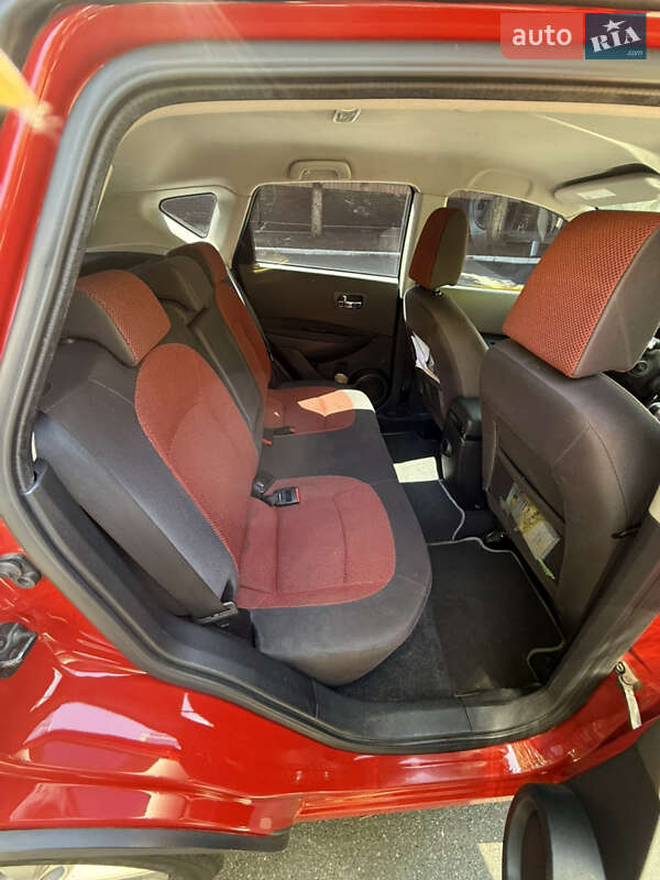 Позашляховик / Кросовер Nissan Qashqai 2008 в Києві