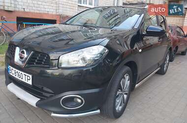 Позашляховик / Кросовер Nissan Qashqai 2010 в Львові