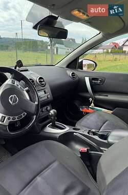 Внедорожник / Кроссовер Nissan Qashqai 2012 в 