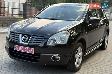 Позашляховик / Кросовер Nissan Qashqai 2007 в Рівному