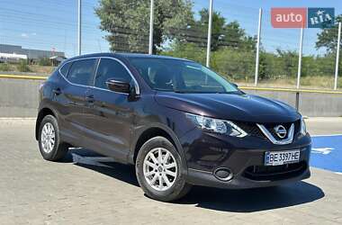 Позашляховик / Кросовер Nissan Qashqai 2017 в Первомайську