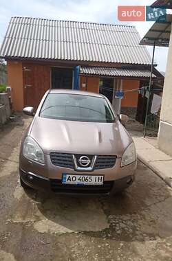 Позашляховик / Кросовер Nissan Qashqai 2008 в Перечині