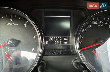 Позашляховик / Кросовер Nissan Qashqai 2013 в 