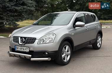 Внедорожник / Кроссовер Nissan Qashqai 2008 в 