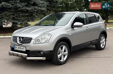 Внедорожник / Кроссовер Nissan Qashqai 2008 в 