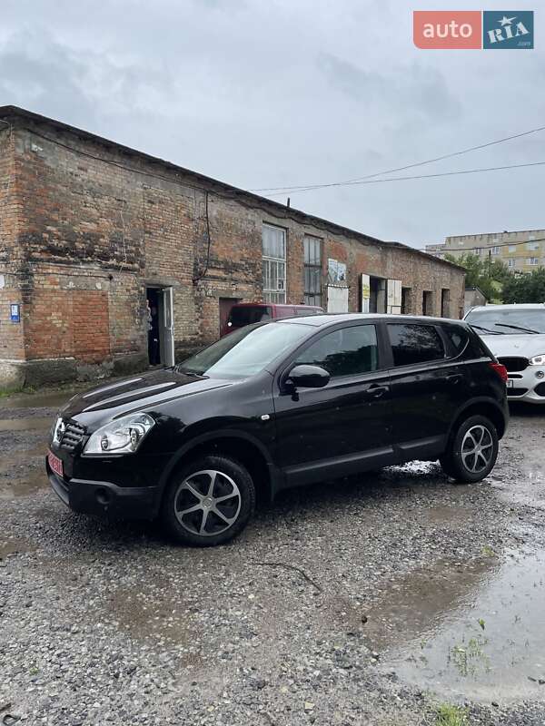 Внедорожник / Кроссовер Nissan Qashqai 2007 в Нововолынске