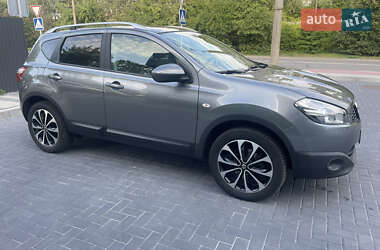 Внедорожник / Кроссовер Nissan Qashqai 2011 в 