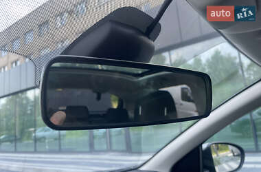 Внедорожник / Кроссовер Nissan Qashqai 2011 в 