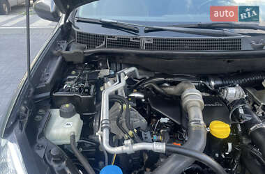 Внедорожник / Кроссовер Nissan Qashqai 2011 в 