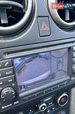 Позашляховик / Кросовер Nissan Qashqai 2012 в 