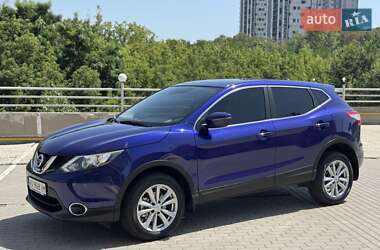 Внедорожник / Кроссовер Nissan Qashqai 2017 в Киеве