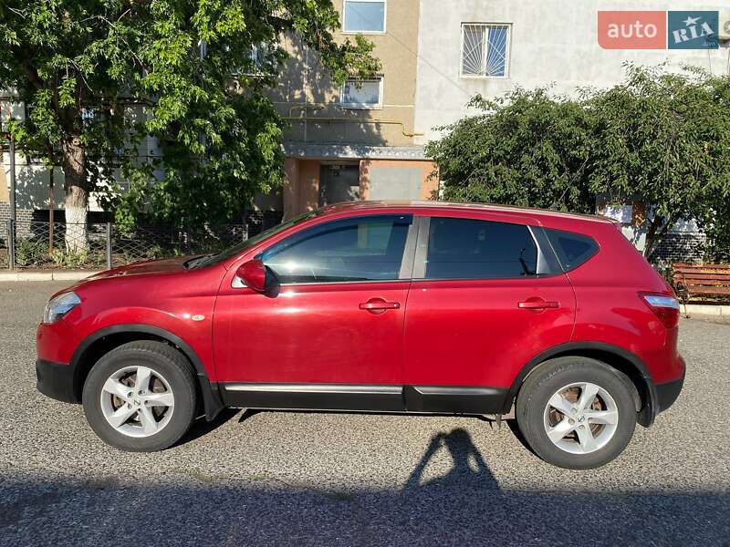 Внедорожник / Кроссовер Nissan Qashqai 2010 в Одессе