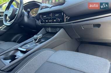 Внедорожник / Кроссовер Nissan Qashqai 2023 в 