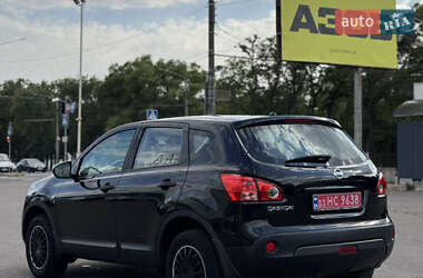 Внедорожник / Кроссовер Nissan Qashqai 2008 в 