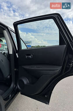 Внедорожник / Кроссовер Nissan Qashqai 2008 в 