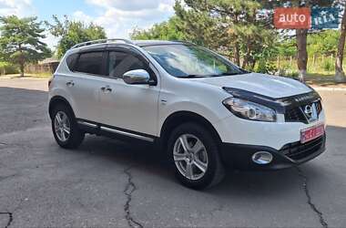 Позашляховик / Кросовер Nissan Qashqai 2012 в Новоархангельську