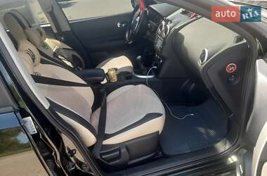 Внедорожник / Кроссовер Nissan Qashqai 2011 в 