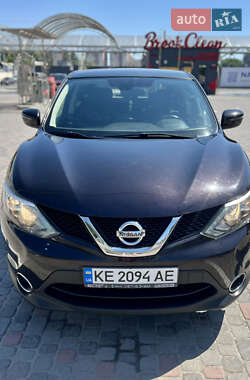 Внедорожник / Кроссовер Nissan Qashqai 2017 в Днепре