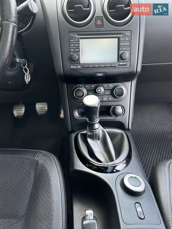 Внедорожник / Кроссовер Nissan Qashqai 2013 в Тернополе