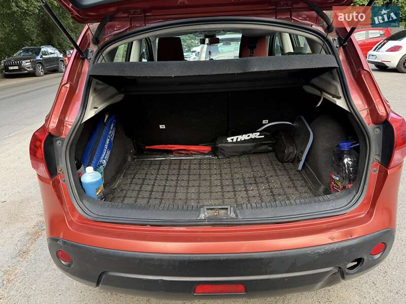 Внедорожник / Кроссовер Nissan Qashqai 2009 в Киеве