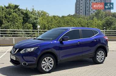 Внедорожник / Кроссовер Nissan Qashqai 2017 в 