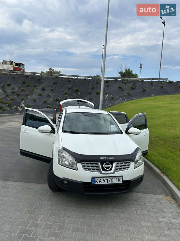 Внедорожник / Кроссовер Nissan Qashqai 2010 в Киеве