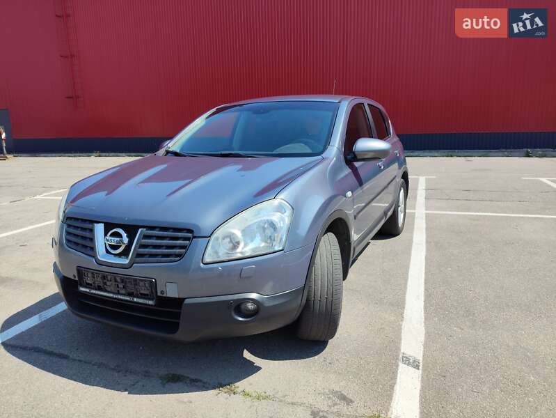 Внедорожник / Кроссовер Nissan Qashqai 2008 в 
