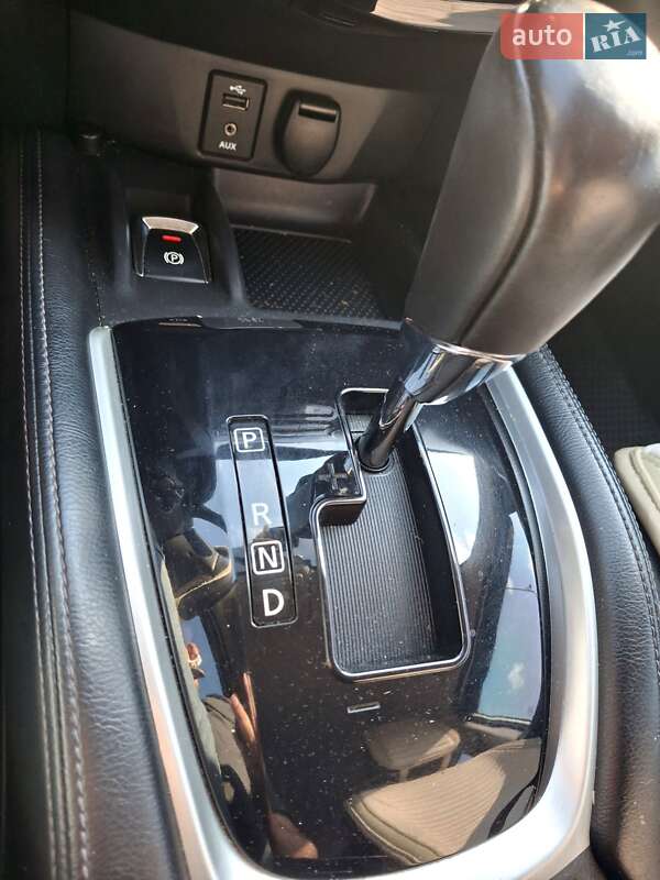 Внедорожник / Кроссовер Nissan Qashqai 2016 в Южноукраинске