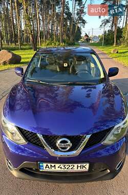 Внедорожник / Кроссовер Nissan Qashqai 2015 в Житомире