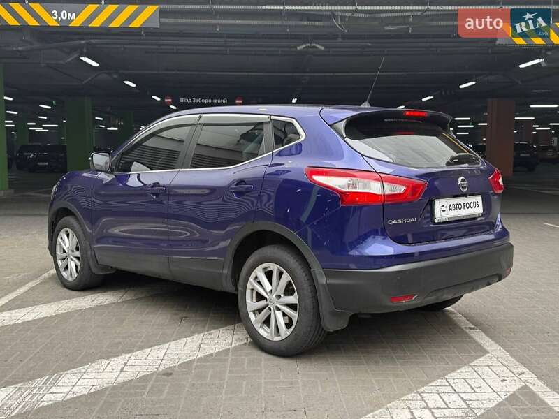 Внедорожник / Кроссовер Nissan Qashqai 2017 в Киеве