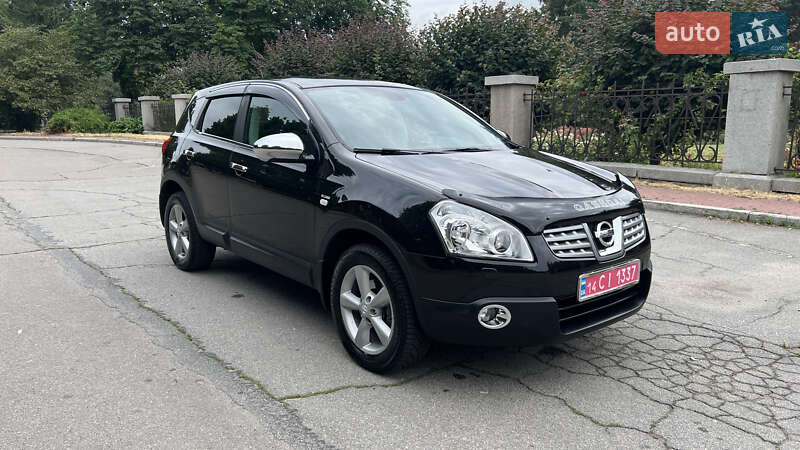 Внедорожник / Кроссовер Nissan Qashqai 2010 в Умани