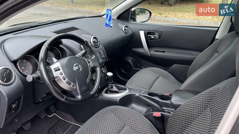 Внедорожник / Кроссовер Nissan Qashqai 2010 в Умани