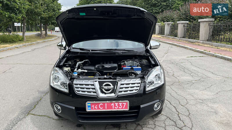 Внедорожник / Кроссовер Nissan Qashqai 2010 в Умани