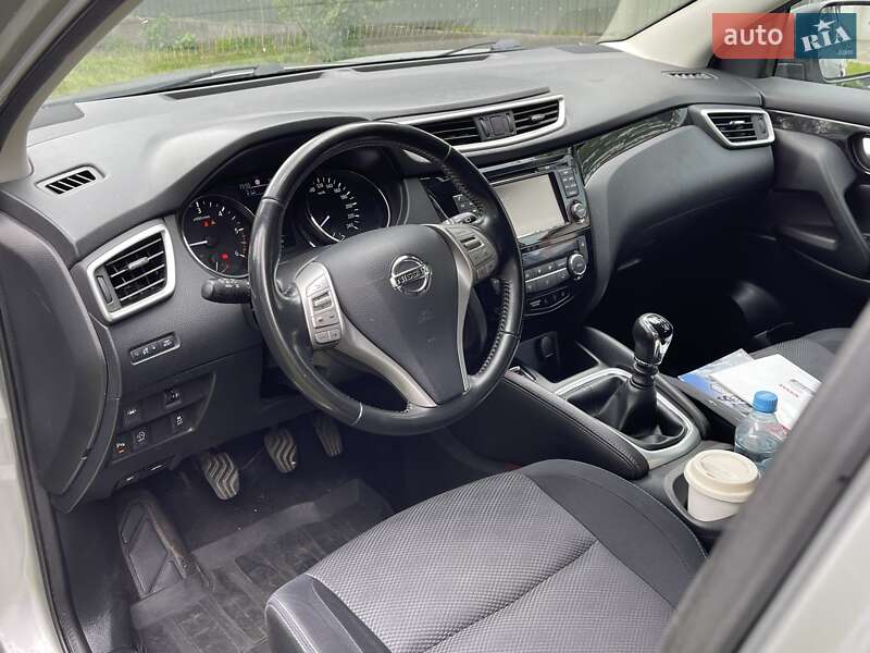 Внедорожник / Кроссовер Nissan Qashqai 2016 в Ковеле
